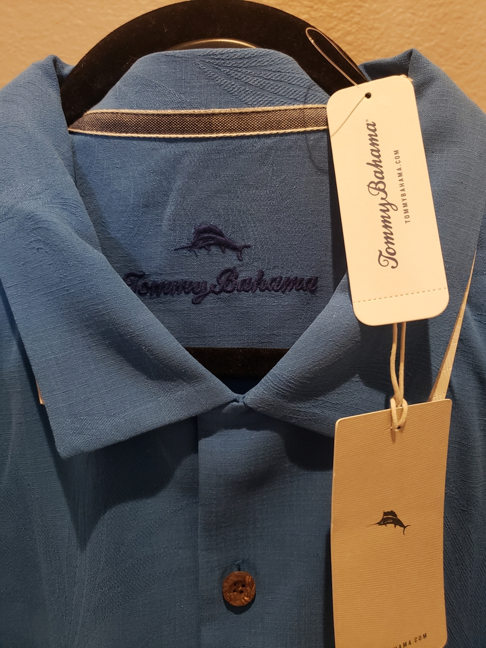 Tommy Bahama Sky Blue Collared Button Shirt